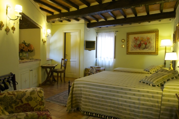 Hotel Albergo Torre Sangiovanni & Ristorante